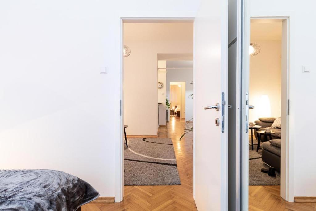 Lea And Maks'S City Apartment Urban Stay Zagrzeb Zewnętrze zdjęcie